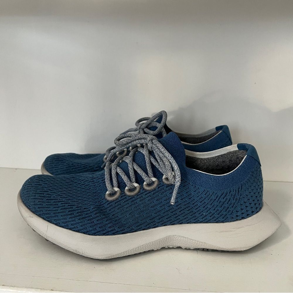 Allbirds Tree Runners Womens Size 9 Blue White Athletic Walking Shoes